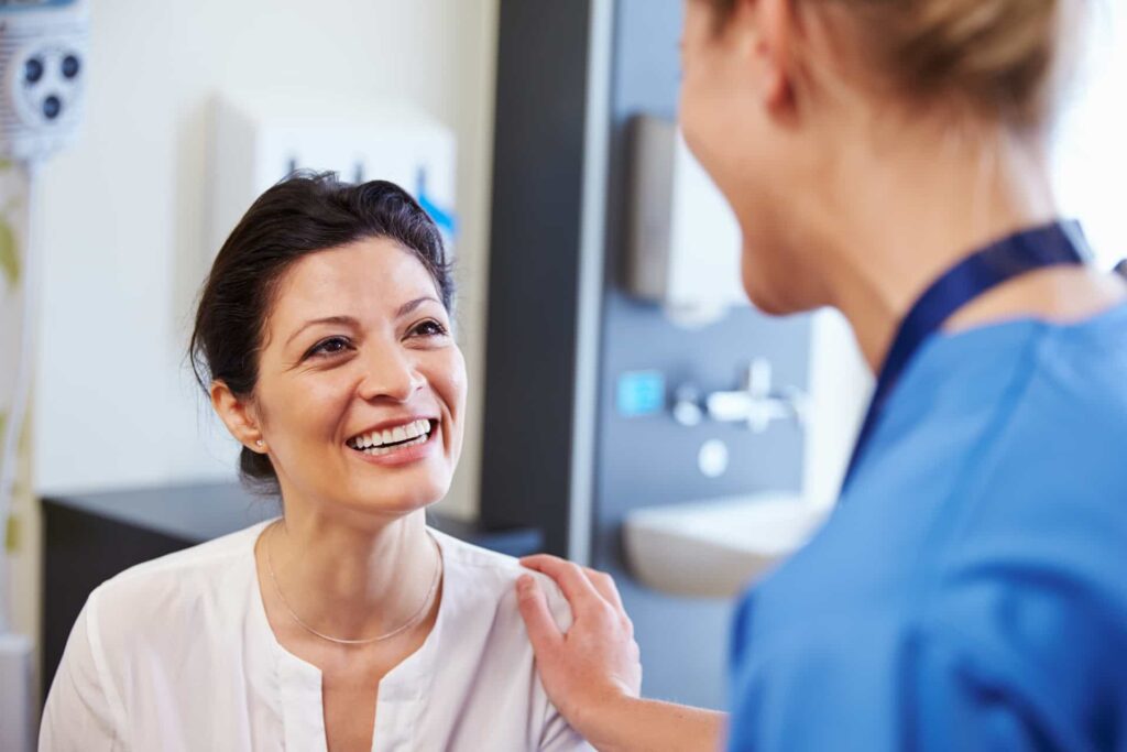 An image of a doctor treating a patient with SIBO.